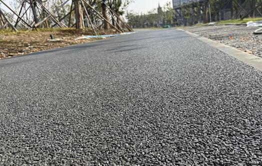 急急急！在遇到這種：海綿城市理念下城市道路該如何施工？