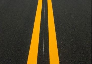 在對襄陽道路標(biāo)線進行施工時，這些方面要注意！