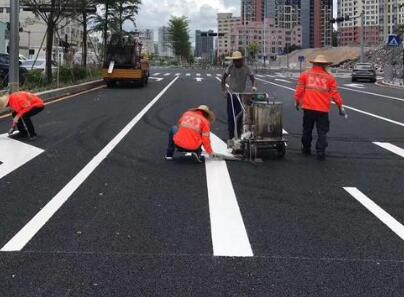 熱熔標線施工溫度要求？道路標線施工廠家為你介紹