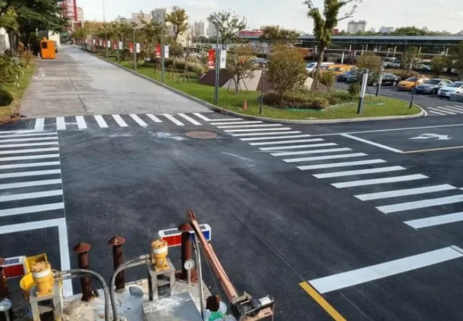 10種常見的道路標線，看看你認識多少？